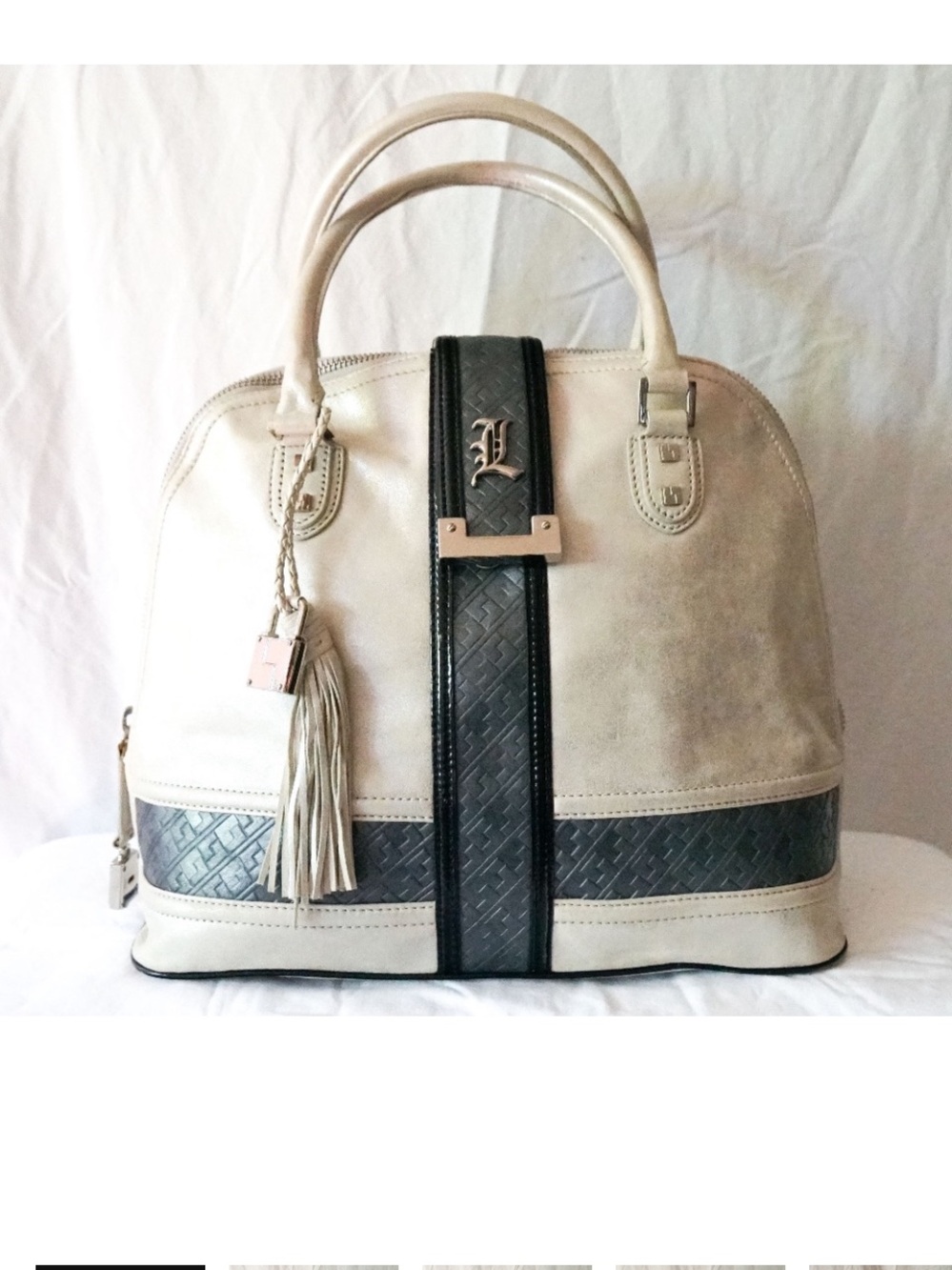 L.A.M.B. Gwen Stefani Lucca Luxury Frosted Ivory Leather Purse